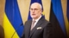 Алар Каріс додав, що Естонія засуджує систематичні порушення прав людини Росією щодо цивільного населення, зокрема кримських татар