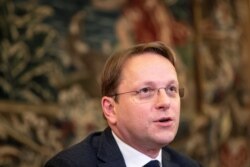 Komisionari evropian, Oliver Varhelyi.