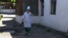 На фоне сообщений о летальных случаях от COVID-19, в больницах Туркменистана  усиливают защиту от инфицирования