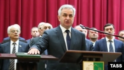 Инаугурация президента Абхазии Рауля Хаджимба (архивное фото)