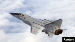 Руски изтребител МИГ-31 (илюстративна снимка).