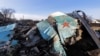 Уламки російського літака Су-34, збитого в Чернігові у квітні 2022 року, архівне фото