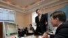 Эксперты спорят, удастся ли правительству сдержать инфляцию