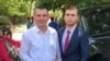 Фуркат Ватанов, которого рекрутировали в «ИГ» (справа), и его отец Амриддин Ватанов.