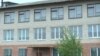 «Мені потрібні мої діти поряд, у нашій прекрасній школі»: батьки бунтують проти поїздок дітей через блокпост (рос.)