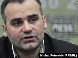 Dino Mustafić