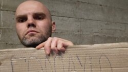 15 украинцев объявили голодовку, требуя встречи с представителями посольства