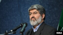 مطهری: بر اساس کدام حکم قضایی آقای خاتمی ممنوع‌التصویر و ممنوع‌الخروج و ممنوع‌البیان شده است؟