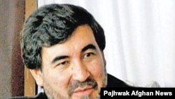 گفته می شود که سید مصطفی کاظمی، رييس کميسيون اقتصادی پارلمان افغانستان در میان کشته شدگان است.
