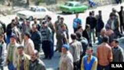 تجمع کارگران نیشکر هفت تپه در مقابل فرمانداری شوش روز شنبه برگزار شد.