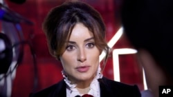 МИД Казахстана сообщил, что российской телеведущей Тине Канделаки запретили въезд в Казахстан. В тот же день телеканал холдинга, в менеджменте которого она работает, показал программу,  где заявлялось что до прихода к власти большевиков «никаких казахов не было»