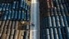 Китай вводит ответные пошлины на ряд канадских товаров